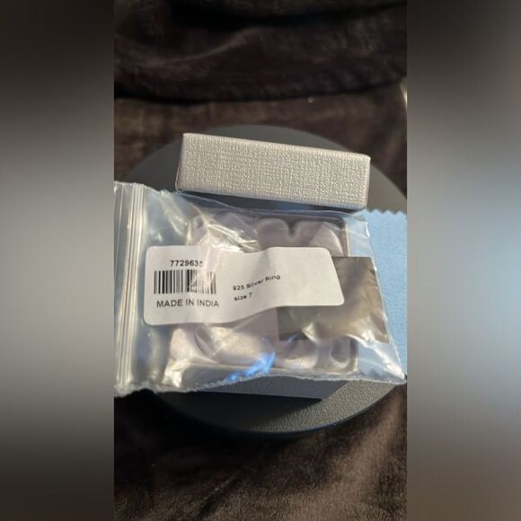 NWT AFRICAN AMETHYST 7 STONE RING IN VERMEIL YG/ STERLING SILVER 7 - Picture 10 of 13